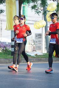 BIB: 215
                            <button type="button" onclick="openModal(3620653)" class="btn btn-primary btn-sm float-right btn-popup" data-toggle="modal" data-target=".modal-high-quality">
                        <i class="fas fa-shopping-cart"></i> Add to Cart
                    </button>
                                            <button type="button" onclick="isThisMe(3620653, true)" class="btn btn-success btn-sm float-right btn-popup btn-isme hidden" data-toggle="tooltip" data-placement="bottom" title="นี่คือรูปของคุณใช่ไหม คลิกที่นี่เพื่อเอาเข้าอัลบั้ม">
                        <i class="fas fa-plus"></i> Add to album
                    </button>
                    <button type="button" onclick="isThisMe(3620653, false)" class="btn btn-warning btn-sm float-right btn-popup btn-isnotme hidden">
                        <i class="fas fa-ban"></i> Remove from album
                    </button>