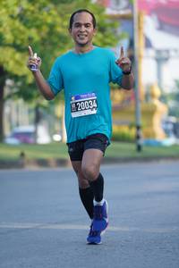 BIB: 20034
                            <button type="button" onclick="openModal(3615741)" class="btn btn-primary btn-sm float-right btn-popup" data-toggle="modal" data-target=".modal-high-quality">
                        <i class="fas fa-shopping-cart"></i> Add to Cart
                    </button>
                                            <button type="button" onclick="isThisMe(3615741, true)" class="btn btn-success btn-sm float-right btn-popup btn-isme hidden" data-toggle="tooltip" data-placement="bottom" title="นี่คือรูปของคุณใช่ไหม คลิกที่นี่เพื่อเอาเข้าอัลบั้ม">
                        <i class="fas fa-plus"></i> Add to album
                    </button>
                    <button type="button" onclick="isThisMe(3615741, false)" class="btn btn-warning btn-sm float-right btn-popup btn-isnotme hidden">
                        <i class="fas fa-ban"></i> Remove from album
                    </button>