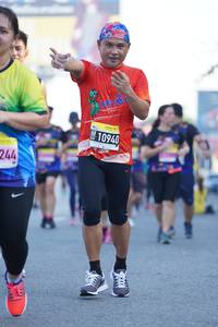 BIB: 10940
                            <button type="button" onclick="openModal(3613835)" class="btn btn-primary btn-sm float-right btn-popup" data-toggle="modal" data-target=".modal-high-quality">
                        <i class="fas fa-shopping-cart"></i> Add to Cart
                    </button>
                                            <button type="button" onclick="isThisMe(3613835, true)" class="btn btn-success btn-sm float-right btn-popup btn-isme hidden" data-toggle="tooltip" data-placement="bottom" title="นี่คือรูปของคุณใช่ไหม คลิกที่นี่เพื่อเอาเข้าอัลบั้ม">
                        <i class="fas fa-plus"></i> Add to album
                    </button>
                    <button type="button" onclick="isThisMe(3613835, false)" class="btn btn-warning btn-sm float-right btn-popup btn-isnotme hidden">
                        <i class="fas fa-ban"></i> Remove from album
                    </button>