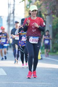 BIB: 21752, 
                            <button type="button" onclick="openModal(3638412)" class="btn btn-primary btn-sm float-right btn-popup" data-toggle="modal" data-target=".modal-high-quality">
                        <i class="fas fa-shopping-cart"></i> Add to Cart
                    </button>
                                            <button type="button" onclick="isThisMe(3638412, true)" class="btn btn-success btn-sm float-right btn-popup btn-isme hidden" data-toggle="tooltip" data-placement="bottom" title="นี่คือรูปของคุณใช่ไหม คลิกที่นี่เพื่อเอาเข้าอัลบั้ม">
                        <i class="fas fa-plus"></i> Add to album
                    </button>
                    <button type="button" onclick="isThisMe(3638412, false)" class="btn btn-warning btn-sm float-right btn-popup btn-isnotme hidden">
                        <i class="fas fa-ban"></i> Remove from album
                    </button>