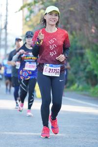 BIB: 21752, 
                            <button type="button" onclick="openModal(3638440)" class="btn btn-primary btn-sm float-right btn-popup" data-toggle="modal" data-target=".modal-high-quality">
                        <i class="fas fa-shopping-cart"></i> Add to Cart
                    </button>
                                            <button type="button" onclick="isThisMe(3638440, true)" class="btn btn-success btn-sm float-right btn-popup btn-isme hidden" data-toggle="tooltip" data-placement="bottom" title="นี่คือรูปของคุณใช่ไหม คลิกที่นี่เพื่อเอาเข้าอัลบั้ม">
                        <i class="fas fa-plus"></i> Add to album
                    </button>
                    <button type="button" onclick="isThisMe(3638440, false)" class="btn btn-warning btn-sm float-right btn-popup btn-isnotme hidden">
                        <i class="fas fa-ban"></i> Remove from album
                    </button>