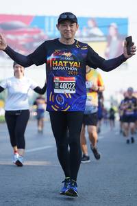 BIB: 2019, 40022
                            <button type="button" onclick="openModal(3623394)" class="btn btn-primary btn-sm float-right btn-popup" data-toggle="modal" data-target=".modal-high-quality">
                        <i class="fas fa-shopping-cart"></i> Add to Cart
                    </button>
                                            <button type="button" onclick="isThisMe(3623394, true)" class="btn btn-success btn-sm float-right btn-popup btn-isme hidden" data-toggle="tooltip" data-placement="bottom" title="นี่คือรูปของคุณใช่ไหม คลิกที่นี่เพื่อเอาเข้าอัลบั้ม">
                        <i class="fas fa-plus"></i> Add to album
                    </button>
                    <button type="button" onclick="isThisMe(3623394, false)" class="btn btn-warning btn-sm float-right btn-popup btn-isnotme hidden">
                        <i class="fas fa-ban"></i> Remove from album
                    </button>