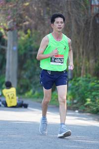 BIB: 40438
                            <button type="button" onclick="openModal(3643887)" class="btn btn-primary btn-sm float-right btn-popup" data-toggle="modal" data-target=".modal-high-quality">
                        <i class="fas fa-shopping-cart"></i> Add to Cart
                    </button>
                                            <button type="button" onclick="isThisMe(3643887, true)" class="btn btn-success btn-sm float-right btn-popup btn-isme hidden" data-toggle="tooltip" data-placement="bottom" title="นี่คือรูปของคุณใช่ไหม คลิกที่นี่เพื่อเอาเข้าอัลบั้ม">
                        <i class="fas fa-plus"></i> Add to album
                    </button>
                    <button type="button" onclick="isThisMe(3643887, false)" class="btn btn-warning btn-sm float-right btn-popup btn-isnotme hidden">
                        <i class="fas fa-ban"></i> Remove from album
                    </button>