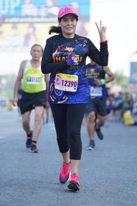 BIB: 2019, 12390
                            <button type="button" onclick="openModal(3617594)" class="btn btn-primary btn-sm float-right btn-popup" data-toggle="modal" data-target=".modal-high-quality">
                        <i class="fas fa-shopping-cart"></i> Add to Cart
                    </button>
                                            <button type="button" onclick="isThisMe(3617594, true)" class="btn btn-success btn-sm float-right btn-popup btn-isme hidden" data-toggle="tooltip" data-placement="bottom" title="นี่คือรูปของคุณใช่ไหม คลิกที่นี่เพื่อเอาเข้าอัลบั้ม">
                        <i class="fas fa-plus"></i> Add to album
                    </button>
                    <button type="button" onclick="isThisMe(3617594, false)" class="btn btn-warning btn-sm float-right btn-popup btn-isnotme hidden">
                        <i class="fas fa-ban"></i> Remove from album
                    </button>