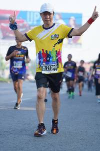 BIB: 21099
                            <button type="button" onclick="openModal(3623739)" class="btn btn-primary btn-sm float-right btn-popup" data-toggle="modal" data-target=".modal-high-quality">
                        <i class="fas fa-shopping-cart"></i> Add to Cart
                    </button>
                                            <button type="button" onclick="isThisMe(3623739, true)" class="btn btn-success btn-sm float-right btn-popup btn-isme hidden" data-toggle="tooltip" data-placement="bottom" title="นี่คือรูปของคุณใช่ไหม คลิกที่นี่เพื่อเอาเข้าอัลบั้ม">
                        <i class="fas fa-plus"></i> Add to album
                    </button>
                    <button type="button" onclick="isThisMe(3623739, false)" class="btn btn-warning btn-sm float-right btn-popup btn-isnotme hidden">
                        <i class="fas fa-ban"></i> Remove from album
                    </button>