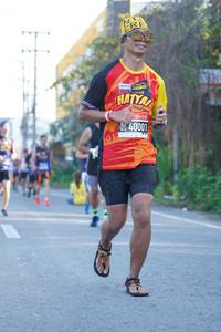 BIB: 40001
                            <button type="button" onclick="openModal(3631774)" class="btn btn-primary btn-sm float-right btn-popup" data-toggle="modal" data-target=".modal-high-quality">
                        <i class="fas fa-shopping-cart"></i> Add to Cart
                    </button>
                                            <button type="button" onclick="isThisMe(3631774, true)" class="btn btn-success btn-sm float-right btn-popup btn-isme hidden" data-toggle="tooltip" data-placement="bottom" title="นี่คือรูปของคุณใช่ไหม คลิกที่นี่เพื่อเอาเข้าอัลบั้ม">
                        <i class="fas fa-plus"></i> Add to album
                    </button>
                    <button type="button" onclick="isThisMe(3631774, false)" class="btn btn-warning btn-sm float-right btn-popup btn-isnotme hidden">
                        <i class="fas fa-ban"></i> Remove from album
                    </button>