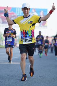 BIB: 21099
                            <button type="button" onclick="openModal(3623706)" class="btn btn-primary btn-sm float-right btn-popup" data-toggle="modal" data-target=".modal-high-quality">
                        <i class="fas fa-shopping-cart"></i> Add to Cart
                    </button>
                                            <button type="button" onclick="isThisMe(3623706, true)" class="btn btn-success btn-sm float-right btn-popup btn-isme hidden" data-toggle="tooltip" data-placement="bottom" title="นี่คือรูปของคุณใช่ไหม คลิกที่นี่เพื่อเอาเข้าอัลบั้ม">
                        <i class="fas fa-plus"></i> Add to album
                    </button>
                    <button type="button" onclick="isThisMe(3623706, false)" class="btn btn-warning btn-sm float-right btn-popup btn-isnotme hidden">
                        <i class="fas fa-ban"></i> Remove from album
                    </button>