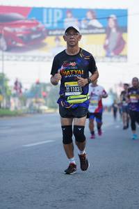 BIB: 11031
                            <button type="button" onclick="openModal(3606179)" class="btn btn-primary btn-sm float-right btn-popup" data-toggle="modal" data-target=".modal-high-quality">
                        <i class="fas fa-shopping-cart"></i> Add to Cart
                    </button>
                                            <button type="button" onclick="isThisMe(3606179, true)" class="btn btn-success btn-sm float-right btn-popup btn-isme hidden" data-toggle="tooltip" data-placement="bottom" title="นี่คือรูปของคุณใช่ไหม คลิกที่นี่เพื่อเอาเข้าอัลบั้ม">
                        <i class="fas fa-plus"></i> Add to album
                    </button>
                    <button type="button" onclick="isThisMe(3606179, false)" class="btn btn-warning btn-sm float-right btn-popup btn-isnotme hidden">
                        <i class="fas fa-ban"></i> Remove from album
                    </button>