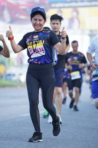 BIB: 12414
                            <button type="button" onclick="openModal(3611398)" class="btn btn-primary btn-sm float-right btn-popup" data-toggle="modal" data-target=".modal-high-quality">
                        <i class="fas fa-shopping-cart"></i> Add to Cart
                    </button>
                                            <button type="button" onclick="isThisMe(3611398, true)" class="btn btn-success btn-sm float-right btn-popup btn-isme hidden" data-toggle="tooltip" data-placement="bottom" title="นี่คือรูปของคุณใช่ไหม คลิกที่นี่เพื่อเอาเข้าอัลบั้ม">
                        <i class="fas fa-plus"></i> Add to album
                    </button>
                    <button type="button" onclick="isThisMe(3611398, false)" class="btn btn-warning btn-sm float-right btn-popup btn-isnotme hidden">
                        <i class="fas fa-ban"></i> Remove from album
                    </button>