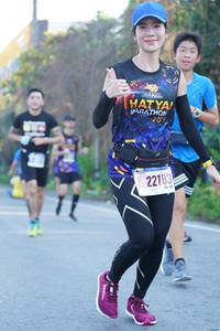 BIB: 209, 22183
                            <button type="button" onclick="openModal(3627309)" class="btn btn-primary btn-sm float-right btn-popup" data-toggle="modal" data-target=".modal-high-quality">
                        <i class="fas fa-shopping-cart"></i> Add to Cart
                    </button>
                                            <button type="button" onclick="isThisMe(3627309, true)" class="btn btn-success btn-sm float-right btn-popup btn-isme hidden" data-toggle="tooltip" data-placement="bottom" title="นี่คือรูปของคุณใช่ไหม คลิกที่นี่เพื่อเอาเข้าอัลบั้ม">
                        <i class="fas fa-plus"></i> Add to album
                    </button>
                    <button type="button" onclick="isThisMe(3627309, false)" class="btn btn-warning btn-sm float-right btn-popup btn-isnotme hidden">
                        <i class="fas fa-ban"></i> Remove from album
                    </button>