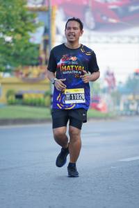 BIB: 11020
                            <button type="button" onclick="openModal(3604497)" class="btn btn-primary btn-sm float-right btn-popup" data-toggle="modal" data-target=".modal-high-quality">
                        <i class="fas fa-shopping-cart"></i> Add to Cart
                    </button>
                                            <button type="button" onclick="isThisMe(3604497, true)" class="btn btn-success btn-sm float-right btn-popup btn-isme hidden" data-toggle="tooltip" data-placement="bottom" title="นี่คือรูปของคุณใช่ไหม คลิกที่นี่เพื่อเอาเข้าอัลบั้ม">
                        <i class="fas fa-plus"></i> Add to album
                    </button>
                    <button type="button" onclick="isThisMe(3604497, false)" class="btn btn-warning btn-sm float-right btn-popup btn-isnotme hidden">
                        <i class="fas fa-ban"></i> Remove from album
                    </button>