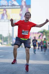 BIB: 40939
                            <button type="button" onclick="openModal(3633324)" class="btn btn-primary btn-sm float-right btn-popup" data-toggle="modal" data-target=".modal-high-quality">
                        <i class="fas fa-shopping-cart"></i> Add to Cart
                    </button>
                                            <button type="button" onclick="isThisMe(3633324, true)" class="btn btn-success btn-sm float-right btn-popup btn-isme hidden" data-toggle="tooltip" data-placement="bottom" title="นี่คือรูปของคุณใช่ไหม คลิกที่นี่เพื่อเอาเข้าอัลบั้ม">
                        <i class="fas fa-plus"></i> Add to album
                    </button>
                    <button type="button" onclick="isThisMe(3633324, false)" class="btn btn-warning btn-sm float-right btn-popup btn-isnotme hidden">
                        <i class="fas fa-ban"></i> Remove from album
                    </button>