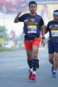 BIB: 1000, 10971
                            <button type="button" onclick="openModal(3604543)" class="btn btn-primary btn-sm float-right btn-popup" data-toggle="modal" data-target=".modal-high-quality">
                        <i class="fas fa-shopping-cart"></i> Add to Cart
                    </button>
                                            <button type="button" onclick="isThisMe(3604543, true)" class="btn btn-success btn-sm float-right btn-popup btn-isme hidden" data-toggle="tooltip" data-placement="bottom" title="นี่คือรูปของคุณใช่ไหม คลิกที่นี่เพื่อเอาเข้าอัลบั้ม">
                        <i class="fas fa-plus"></i> Add to album
                    </button>
                    <button type="button" onclick="isThisMe(3604543, false)" class="btn btn-warning btn-sm float-right btn-popup btn-isnotme hidden">
                        <i class="fas fa-ban"></i> Remove from album
                    </button>