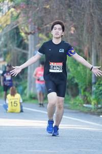 BIB: 40422
                            <button type="button" onclick="openModal(3635645)" class="btn btn-primary btn-sm float-right btn-popup" data-toggle="modal" data-target=".modal-high-quality">
                        <i class="fas fa-shopping-cart"></i> Add to Cart
                    </button>
                                            <button type="button" onclick="isThisMe(3635645, true)" class="btn btn-success btn-sm float-right btn-popup btn-isme hidden" data-toggle="tooltip" data-placement="bottom" title="นี่คือรูปของคุณใช่ไหม คลิกที่นี่เพื่อเอาเข้าอัลบั้ม">
                        <i class="fas fa-plus"></i> Add to album
                    </button>
                    <button type="button" onclick="isThisMe(3635645, false)" class="btn btn-warning btn-sm float-right btn-popup btn-isnotme hidden">
                        <i class="fas fa-ban"></i> Remove from album
                    </button>