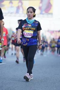 BIB: 12520
                            <button type="button" onclick="openModal(3613950)" class="btn btn-primary btn-sm float-right btn-popup" data-toggle="modal" data-target=".modal-high-quality">
                        <i class="fas fa-shopping-cart"></i> Add to Cart
                    </button>
                                            <button type="button" onclick="isThisMe(3613950, true)" class="btn btn-success btn-sm float-right btn-popup btn-isme hidden" data-toggle="tooltip" data-placement="bottom" title="นี่คือรูปของคุณใช่ไหม คลิกที่นี่เพื่อเอาเข้าอัลบั้ม">
                        <i class="fas fa-plus"></i> Add to album
                    </button>
                    <button type="button" onclick="isThisMe(3613950, false)" class="btn btn-warning btn-sm float-right btn-popup btn-isnotme hidden">
                        <i class="fas fa-ban"></i> Remove from album
                    </button>