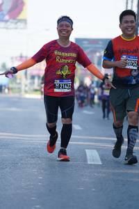 BIB: 0752, 21422
                            <button type="button" onclick="openModal(3627034)" class="btn btn-primary btn-sm float-right btn-popup" data-toggle="modal" data-target=".modal-high-quality">
                        <i class="fas fa-shopping-cart"></i> Add to Cart
                    </button>
                                            <button type="button" onclick="isThisMe(3627034, true)" class="btn btn-success btn-sm float-right btn-popup btn-isme hidden" data-toggle="tooltip" data-placement="bottom" title="นี่คือรูปของคุณใช่ไหม คลิกที่นี่เพื่อเอาเข้าอัลบั้ม">
                        <i class="fas fa-plus"></i> Add to album
                    </button>
                    <button type="button" onclick="isThisMe(3627034, false)" class="btn btn-warning btn-sm float-right btn-popup btn-isnotme hidden">
                        <i class="fas fa-ban"></i> Remove from album
                    </button>