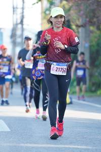 BIB: 21752, 
                            <button type="button" onclick="openModal(3638403)" class="btn btn-primary btn-sm float-right btn-popup" data-toggle="modal" data-target=".modal-high-quality">
                        <i class="fas fa-shopping-cart"></i> Add to Cart
                    </button>
                                            <button type="button" onclick="isThisMe(3638403, true)" class="btn btn-success btn-sm float-right btn-popup btn-isme hidden" data-toggle="tooltip" data-placement="bottom" title="นี่คือรูปของคุณใช่ไหม คลิกที่นี่เพื่อเอาเข้าอัลบั้ม">
                        <i class="fas fa-plus"></i> Add to album
                    </button>
                    <button type="button" onclick="isThisMe(3638403, false)" class="btn btn-warning btn-sm float-right btn-popup btn-isnotme hidden">
                        <i class="fas fa-ban"></i> Remove from album
                    </button>