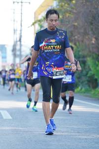 BIB: 201, 40195
                            <button type="button" onclick="openModal(3635749)" class="btn btn-primary btn-sm float-right btn-popup" data-toggle="modal" data-target=".modal-high-quality">
                        <i class="fas fa-shopping-cart"></i> Add to Cart
                    </button>
                                            <button type="button" onclick="isThisMe(3635749, true)" class="btn btn-success btn-sm float-right btn-popup btn-isme hidden" data-toggle="tooltip" data-placement="bottom" title="นี่คือรูปของคุณใช่ไหม คลิกที่นี่เพื่อเอาเข้าอัลบั้ม">
                        <i class="fas fa-plus"></i> Add to album
                    </button>
                    <button type="button" onclick="isThisMe(3635749, false)" class="btn btn-warning btn-sm float-right btn-popup btn-isnotme hidden">
                        <i class="fas fa-ban"></i> Remove from album
                    </button>