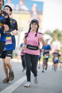 BIB: 201, 1719
                            <button type="button" onclick="openModal(3793258)" class="btn btn-primary btn-sm float-right btn-popup" data-toggle="modal" data-target=".modal-high-quality">
                        <i class="fas fa-shopping-cart"></i> Add to Cart
                    </button>
                                            <button type="button" onclick="isThisMe(3793258, true)" class="btn btn-success btn-sm float-right btn-popup btn-isme hidden" data-toggle="tooltip" data-placement="bottom" title="นี่คือรูปของคุณใช่ไหม คลิกที่นี่เพื่อเอาเข้าอัลบั้ม">
                        <i class="fas fa-plus"></i> Add to album
                    </button>
                    <button type="button" onclick="isThisMe(3793258, false)" class="btn btn-warning btn-sm float-right btn-popup btn-isnotme hidden">
                        <i class="fas fa-ban"></i> Remove from album
                    </button>