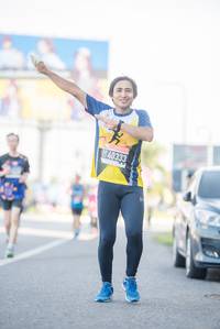 BIB: 40333
                            <button type="button" onclick="openModal(3795624)" class="btn btn-primary btn-sm float-right btn-popup" data-toggle="modal" data-target=".modal-high-quality">
                        <i class="fas fa-shopping-cart"></i> Add to Cart
                    </button>
                                            <button type="button" onclick="isThisMe(3795624, true)" class="btn btn-success btn-sm float-right btn-popup btn-isme hidden" data-toggle="tooltip" data-placement="bottom" title="นี่คือรูปของคุณใช่ไหม คลิกที่นี่เพื่อเอาเข้าอัลบั้ม">
                        <i class="fas fa-plus"></i> Add to album
                    </button>
                    <button type="button" onclick="isThisMe(3795624, false)" class="btn btn-warning btn-sm float-right btn-popup btn-isnotme hidden">
                        <i class="fas fa-ban"></i> Remove from album
                    </button>