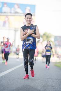 BIB: 21480
                            <button type="button" onclick="openModal(3794766)" class="btn btn-primary btn-sm float-right btn-popup" data-toggle="modal" data-target=".modal-high-quality">
                        <i class="fas fa-shopping-cart"></i> Add to Cart
                    </button>
                                            <button type="button" onclick="isThisMe(3794766, true)" class="btn btn-success btn-sm float-right btn-popup btn-isme hidden" data-toggle="tooltip" data-placement="bottom" title="นี่คือรูปของคุณใช่ไหม คลิกที่นี่เพื่อเอาเข้าอัลบั้ม">
                        <i class="fas fa-plus"></i> Add to album
                    </button>
                    <button type="button" onclick="isThisMe(3794766, false)" class="btn btn-warning btn-sm float-right btn-popup btn-isnotme hidden">
                        <i class="fas fa-ban"></i> Remove from album
                    </button>