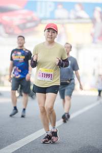 BIB: 11991
                            <button type="button" onclick="openModal(3794499)" class="btn btn-primary btn-sm float-right btn-popup" data-toggle="modal" data-target=".modal-high-quality">
                        <i class="fas fa-shopping-cart"></i> Add to Cart
                    </button>
                                            <button type="button" onclick="isThisMe(3794499, true)" class="btn btn-success btn-sm float-right btn-popup btn-isme hidden" data-toggle="tooltip" data-placement="bottom" title="นี่คือรูปของคุณใช่ไหม คลิกที่นี่เพื่อเอาเข้าอัลบั้ม">
                        <i class="fas fa-plus"></i> Add to album
                    </button>
                    <button type="button" onclick="isThisMe(3794499, false)" class="btn btn-warning btn-sm float-right btn-popup btn-isnotme hidden">
                        <i class="fas fa-ban"></i> Remove from album
                    </button>