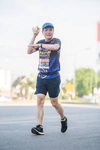 BIB: 40139
                            <button type="button" onclick="openModal(3795832)" class="btn btn-primary btn-sm float-right btn-popup" data-toggle="modal" data-target=".modal-high-quality">
                        <i class="fas fa-shopping-cart"></i> Add to Cart
                    </button>
                                            <button type="button" onclick="isThisMe(3795832, true)" class="btn btn-success btn-sm float-right btn-popup btn-isme hidden" data-toggle="tooltip" data-placement="bottom" title="นี่คือรูปของคุณใช่ไหม คลิกที่นี่เพื่อเอาเข้าอัลบั้ม">
                        <i class="fas fa-plus"></i> Add to album
                    </button>
                    <button type="button" onclick="isThisMe(3795832, false)" class="btn btn-warning btn-sm float-right btn-popup btn-isnotme hidden">
                        <i class="fas fa-ban"></i> Remove from album
                    </button>