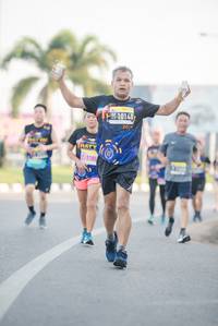 BIB: 1014, 201, 128
                            <button type="button" onclick="openModal(3792516)" class="btn btn-primary btn-sm float-right btn-popup" data-toggle="modal" data-target=".modal-high-quality">
                        <i class="fas fa-shopping-cart"></i> Add to Cart
                    </button>
                                            <button type="button" onclick="isThisMe(3792516, true)" class="btn btn-success btn-sm float-right btn-popup btn-isme hidden" data-toggle="tooltip" data-placement="bottom" title="นี่คือรูปของคุณใช่ไหม คลิกที่นี่เพื่อเอาเข้าอัลบั้ม">
                        <i class="fas fa-plus"></i> Add to album
                    </button>
                    <button type="button" onclick="isThisMe(3792516, false)" class="btn btn-warning btn-sm float-right btn-popup btn-isnotme hidden">
                        <i class="fas fa-ban"></i> Remove from album
                    </button>