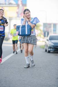 BIB: 922
                            <button type="button" onclick="openModal(3795098)" class="btn btn-primary btn-sm float-right btn-popup" data-toggle="modal" data-target=".modal-high-quality">
                        <i class="fas fa-shopping-cart"></i> Add to Cart
                    </button>
                                            <button type="button" onclick="isThisMe(3795098, true)" class="btn btn-success btn-sm float-right btn-popup btn-isme hidden" data-toggle="tooltip" data-placement="bottom" title="นี่คือรูปของคุณใช่ไหม คลิกที่นี่เพื่อเอาเข้าอัลบั้ม">
                        <i class="fas fa-plus"></i> Add to album
                    </button>
                    <button type="button" onclick="isThisMe(3795098, false)" class="btn btn-warning btn-sm float-right btn-popup btn-isnotme hidden">
                        <i class="fas fa-ban"></i> Remove from album
                    </button>