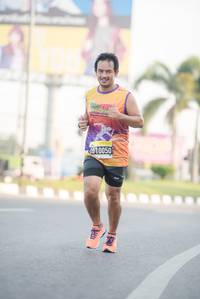 BIB: 10050
                            <button type="button" onclick="openModal(3792378)" class="btn btn-primary btn-sm float-right btn-popup" data-toggle="modal" data-target=".modal-high-quality">
                        <i class="fas fa-shopping-cart"></i> Add to Cart
                    </button>
                                            <button type="button" onclick="isThisMe(3792378, true)" class="btn btn-success btn-sm float-right btn-popup btn-isme hidden" data-toggle="tooltip" data-placement="bottom" title="นี่คือรูปของคุณใช่ไหม คลิกที่นี่เพื่อเอาเข้าอัลบั้ม">
                        <i class="fas fa-plus"></i> Add to album
                    </button>
                    <button type="button" onclick="isThisMe(3792378, false)" class="btn btn-warning btn-sm float-right btn-popup btn-isnotme hidden">
                        <i class="fas fa-ban"></i> Remove from album
                    </button>