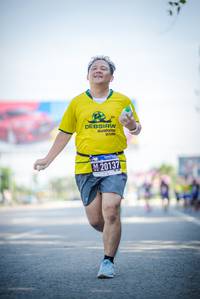 BIB: 20137
                            <button type="button" onclick="openModal(3756590)" class="btn btn-primary btn-sm float-right btn-popup" data-toggle="modal" data-target=".modal-high-quality">
                        <i class="fas fa-shopping-cart"></i> Add to Cart
                    </button>
                                            <button type="button" onclick="isThisMe(3756590, true)" class="btn btn-success btn-sm float-right btn-popup btn-isme hidden" data-toggle="tooltip" data-placement="bottom" title="นี่คือรูปของคุณใช่ไหม คลิกที่นี่เพื่อเอาเข้าอัลบั้ม">
                        <i class="fas fa-plus"></i> Add to album
                    </button>
                    <button type="button" onclick="isThisMe(3756590, false)" class="btn btn-warning btn-sm float-right btn-popup btn-isnotme hidden">
                        <i class="fas fa-ban"></i> Remove from album
                    </button>