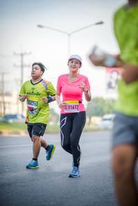 BIB: 425, 11612
                            <button type="button" onclick="openModal(3759840)" class="btn btn-primary btn-sm float-right btn-popup" data-toggle="modal" data-target=".modal-high-quality">
                        <i class="fas fa-shopping-cart"></i> Add to Cart
                    </button>
                                            <button type="button" onclick="isThisMe(3759840, true)" class="btn btn-success btn-sm float-right btn-popup btn-isme hidden" data-toggle="tooltip" data-placement="bottom" title="นี่คือรูปของคุณใช่ไหม คลิกที่นี่เพื่อเอาเข้าอัลบั้ม">
                        <i class="fas fa-plus"></i> Add to album
                    </button>
                    <button type="button" onclick="isThisMe(3759840, false)" class="btn btn-warning btn-sm float-right btn-popup btn-isnotme hidden">
                        <i class="fas fa-ban"></i> Remove from album
                    </button>