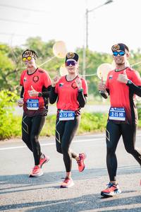 BIB: 215
                            <button type="button" onclick="openModal(3821833)" class="btn btn-primary btn-sm float-right btn-popup" data-toggle="modal" data-target=".modal-high-quality">
                        <i class="fas fa-shopping-cart"></i> Add to Cart
                    </button>
                                            <button type="button" onclick="isThisMe(3821833, true)" class="btn btn-success btn-sm float-right btn-popup btn-isme hidden" data-toggle="tooltip" data-placement="bottom" title="นี่คือรูปของคุณใช่ไหม คลิกที่นี่เพื่อเอาเข้าอัลบั้ม">
                        <i class="fas fa-plus"></i> Add to album
                    </button>
                    <button type="button" onclick="isThisMe(3821833, false)" class="btn btn-warning btn-sm float-right btn-popup btn-isnotme hidden">
                        <i class="fas fa-ban"></i> Remove from album
                    </button>