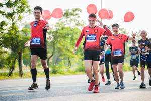 BIB: 200
                            <button type="button" onclick="openModal(3821470)" class="btn btn-primary btn-sm float-right btn-popup" data-toggle="modal" data-target=".modal-high-quality">
                        <i class="fas fa-shopping-cart"></i> Add to Cart
                    </button>
                                            <button type="button" onclick="isThisMe(3821470, true)" class="btn btn-success btn-sm float-right btn-popup btn-isme hidden" data-toggle="tooltip" data-placement="bottom" title="นี่คือรูปของคุณใช่ไหม คลิกที่นี่เพื่อเอาเข้าอัลบั้ม">
                        <i class="fas fa-plus"></i> Add to album
                    </button>
                    <button type="button" onclick="isThisMe(3821470, false)" class="btn btn-warning btn-sm float-right btn-popup btn-isnotme hidden">
                        <i class="fas fa-ban"></i> Remove from album
                    </button>