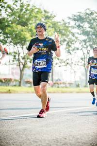 BIB: 2019, 21510
                            <button type="button" onclick="openModal(3800445)" class="btn btn-primary btn-sm float-right btn-popup" data-toggle="modal" data-target=".modal-high-quality">
                        <i class="fas fa-shopping-cart"></i> Add to Cart
                    </button>
                                            <button type="button" onclick="isThisMe(3800445, true)" class="btn btn-success btn-sm float-right btn-popup btn-isme hidden" data-toggle="tooltip" data-placement="bottom" title="นี่คือรูปของคุณใช่ไหม คลิกที่นี่เพื่อเอาเข้าอัลบั้ม">
                        <i class="fas fa-plus"></i> Add to album
                    </button>
                    <button type="button" onclick="isThisMe(3800445, false)" class="btn btn-warning btn-sm float-right btn-popup btn-isnotme hidden">
                        <i class="fas fa-ban"></i> Remove from album
                    </button>