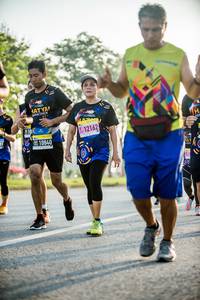 BIB: 12162, 10840
                            <button type="button" onclick="openModal(3778704)" class="btn btn-primary btn-sm float-right btn-popup" data-toggle="modal" data-target=".modal-high-quality">
                        <i class="fas fa-shopping-cart"></i> Add to Cart
                    </button>
                                            <button type="button" onclick="isThisMe(3778704, true)" class="btn btn-success btn-sm float-right btn-popup btn-isme hidden" data-toggle="tooltip" data-placement="bottom" title="นี่คือรูปของคุณใช่ไหม คลิกที่นี่เพื่อเอาเข้าอัลบั้ม">
                        <i class="fas fa-plus"></i> Add to album
                    </button>
                    <button type="button" onclick="isThisMe(3778704, false)" class="btn btn-warning btn-sm float-right btn-popup btn-isnotme hidden">
                        <i class="fas fa-ban"></i> Remove from album
                    </button>