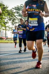 BIB: 12393
                            <button type="button" onclick="openModal(3782337)" class="btn btn-primary btn-sm float-right btn-popup" data-toggle="modal" data-target=".modal-high-quality">
                        <i class="fas fa-shopping-cart"></i> Add to Cart
                    </button>
                                            <button type="button" onclick="isThisMe(3782337, true)" class="btn btn-success btn-sm float-right btn-popup btn-isme hidden" data-toggle="tooltip" data-placement="bottom" title="นี่คือรูปของคุณใช่ไหม คลิกที่นี่เพื่อเอาเข้าอัลบั้ม">
                        <i class="fas fa-plus"></i> Add to album
                    </button>
                    <button type="button" onclick="isThisMe(3782337, false)" class="btn btn-warning btn-sm float-right btn-popup btn-isnotme hidden">
                        <i class="fas fa-ban"></i> Remove from album
                    </button>