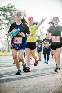 BIB: 201, 115, 11721
                            <button type="button" onclick="openModal(3785904)" class="btn btn-primary btn-sm float-right btn-popup" data-toggle="modal" data-target=".modal-high-quality">
                        <i class="fas fa-shopping-cart"></i> Add to Cart
                    </button>
                                            <button type="button" onclick="isThisMe(3785904, true)" class="btn btn-success btn-sm float-right btn-popup btn-isme hidden" data-toggle="tooltip" data-placement="bottom" title="นี่คือรูปของคุณใช่ไหม คลิกที่นี่เพื่อเอาเข้าอัลบั้ม">
                        <i class="fas fa-plus"></i> Add to album
                    </button>
                    <button type="button" onclick="isThisMe(3785904, false)" class="btn btn-warning btn-sm float-right btn-popup btn-isnotme hidden">
                        <i class="fas fa-ban"></i> Remove from album
                    </button>