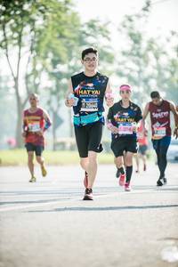 BIB: 216
                            <button type="button" onclick="openModal(3808475)" class="btn btn-primary btn-sm float-right btn-popup" data-toggle="modal" data-target=".modal-high-quality">
                        <i class="fas fa-shopping-cart"></i> Add to Cart
                    </button>
                                            <button type="button" onclick="isThisMe(3808475, true)" class="btn btn-success btn-sm float-right btn-popup btn-isme hidden" data-toggle="tooltip" data-placement="bottom" title="นี่คือรูปของคุณใช่ไหม คลิกที่นี่เพื่อเอาเข้าอัลบั้ม">
                        <i class="fas fa-plus"></i> Add to album
                    </button>
                    <button type="button" onclick="isThisMe(3808475, false)" class="btn btn-warning btn-sm float-right btn-popup btn-isnotme hidden">
                        <i class="fas fa-ban"></i> Remove from album
                    </button>