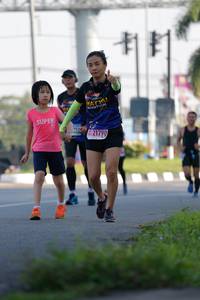 BIB: 2179
                            <button type="button" onclick="openModal(3821435)" class="btn btn-primary btn-sm float-right btn-popup" data-toggle="modal" data-target=".modal-high-quality">
                        <i class="fas fa-shopping-cart"></i> Add to Cart
                    </button>
                                            <button type="button" onclick="isThisMe(3821435, true)" class="btn btn-success btn-sm float-right btn-popup btn-isme hidden" data-toggle="tooltip" data-placement="bottom" title="นี่คือรูปของคุณใช่ไหม คลิกที่นี่เพื่อเอาเข้าอัลบั้ม">
                        <i class="fas fa-plus"></i> Add to album
                    </button>
                    <button type="button" onclick="isThisMe(3821435, false)" class="btn btn-warning btn-sm float-right btn-popup btn-isnotme hidden">
                        <i class="fas fa-ban"></i> Remove from album
                    </button>