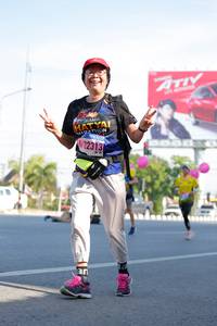 BIB: 22313
                            <button type="button" onclick="openModal(3828270)" class="btn btn-primary btn-sm float-right btn-popup" data-toggle="modal" data-target=".modal-high-quality">
                        <i class="fas fa-shopping-cart"></i> Add to Cart
                    </button>
                                            <button type="button" onclick="isThisMe(3828270, true)" class="btn btn-success btn-sm float-right btn-popup btn-isme hidden" data-toggle="tooltip" data-placement="bottom" title="นี่คือรูปของคุณใช่ไหม คลิกที่นี่เพื่อเอาเข้าอัลบั้ม">
                        <i class="fas fa-plus"></i> Add to album
                    </button>
                    <button type="button" onclick="isThisMe(3828270, false)" class="btn btn-warning btn-sm float-right btn-popup btn-isnotme hidden">
                        <i class="fas fa-ban"></i> Remove from album
                    </button>