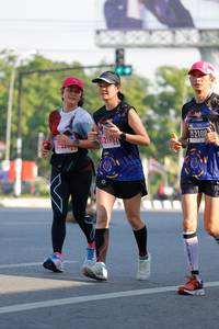 BIB: 210
                            <button type="button" onclick="openModal(3826930)" class="btn btn-primary btn-sm float-right btn-popup" data-toggle="modal" data-target=".modal-high-quality">
                        <i class="fas fa-shopping-cart"></i> Add to Cart
                    </button>
                                            <button type="button" onclick="isThisMe(3826930, true)" class="btn btn-success btn-sm float-right btn-popup btn-isme hidden" data-toggle="tooltip" data-placement="bottom" title="นี่คือรูปของคุณใช่ไหม คลิกที่นี่เพื่อเอาเข้าอัลบั้ม">
                        <i class="fas fa-plus"></i> Add to album
                    </button>
                    <button type="button" onclick="isThisMe(3826930, false)" class="btn btn-warning btn-sm float-right btn-popup btn-isnotme hidden">
                        <i class="fas fa-ban"></i> Remove from album
                    </button>