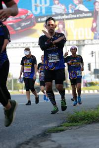 BIB: 20062
                            <button type="button" onclick="openModal(3821077)" class="btn btn-primary btn-sm float-right btn-popup" data-toggle="modal" data-target=".modal-high-quality">
                        <i class="fas fa-shopping-cart"></i> Add to Cart
                    </button>
                                            <button type="button" onclick="isThisMe(3821077, true)" class="btn btn-success btn-sm float-right btn-popup btn-isme hidden" data-toggle="tooltip" data-placement="bottom" title="นี่คือรูปของคุณใช่ไหม คลิกที่นี่เพื่อเอาเข้าอัลบั้ม">
                        <i class="fas fa-plus"></i> Add to album
                    </button>
                    <button type="button" onclick="isThisMe(3821077, false)" class="btn btn-warning btn-sm float-right btn-popup btn-isnotme hidden">
                        <i class="fas fa-ban"></i> Remove from album
                    </button>