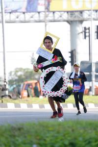 BIB: 
                            <button type="button" onclick="openModal(3829318)" class="btn btn-primary btn-sm float-right btn-popup" data-toggle="modal" data-target=".modal-high-quality">
                        <i class="fas fa-shopping-cart"></i> Add to Cart
                    </button>
                                            <button type="button" onclick="isThisMe(3829318, true)" class="btn btn-success btn-sm float-right btn-popup btn-isme hidden" data-toggle="tooltip" data-placement="bottom" title="นี่คือรูปของคุณใช่ไหม คลิกที่นี่เพื่อเอาเข้าอัลบั้ม">
                        <i class="fas fa-plus"></i> Add to album
                    </button>
                    <button type="button" onclick="isThisMe(3829318, false)" class="btn btn-warning btn-sm float-right btn-popup btn-isnotme hidden">
                        <i class="fas fa-ban"></i> Remove from album
                    </button>