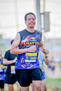 BIB: 10404
                            <button type="button" onclick="openModal(3817940)" class="btn btn-primary btn-sm float-right btn-popup" data-toggle="modal" data-target=".modal-high-quality">
                        <i class="fas fa-shopping-cart"></i> Add to Cart
                    </button>
                                            <button type="button" onclick="isThisMe(3817940, true)" class="btn btn-success btn-sm float-right btn-popup btn-isme hidden" data-toggle="tooltip" data-placement="bottom" title="นี่คือรูปของคุณใช่ไหม คลิกที่นี่เพื่อเอาเข้าอัลบั้ม">
                        <i class="fas fa-plus"></i> Add to album
                    </button>
                    <button type="button" onclick="isThisMe(3817940, false)" class="btn btn-warning btn-sm float-right btn-popup btn-isnotme hidden">
                        <i class="fas fa-ban"></i> Remove from album
                    </button>