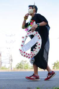 BIB: 
                            <button type="button" onclick="openModal(3829336)" class="btn btn-primary btn-sm float-right btn-popup" data-toggle="modal" data-target=".modal-high-quality">
                        <i class="fas fa-shopping-cart"></i> Add to Cart
                    </button>
                                            <button type="button" onclick="isThisMe(3829336, true)" class="btn btn-success btn-sm float-right btn-popup btn-isme hidden" data-toggle="tooltip" data-placement="bottom" title="นี่คือรูปของคุณใช่ไหม คลิกที่นี่เพื่อเอาเข้าอัลบั้ม">
                        <i class="fas fa-plus"></i> Add to album
                    </button>
                    <button type="button" onclick="isThisMe(3829336, false)" class="btn btn-warning btn-sm float-right btn-popup btn-isnotme hidden">
                        <i class="fas fa-ban"></i> Remove from album
                    </button>