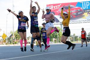 BIB: 
                            <button type="button" onclick="openModal(3828884)" class="btn btn-primary btn-sm float-right btn-popup" data-toggle="modal" data-target=".modal-high-quality">
                        <i class="fas fa-shopping-cart"></i> Add to Cart
                    </button>
                                            <button type="button" onclick="isThisMe(3828884, true)" class="btn btn-success btn-sm float-right btn-popup btn-isme hidden" data-toggle="tooltip" data-placement="bottom" title="นี่คือรูปของคุณใช่ไหม คลิกที่นี่เพื่อเอาเข้าอัลบั้ม">
                        <i class="fas fa-plus"></i> Add to album
                    </button>
                    <button type="button" onclick="isThisMe(3828884, false)" class="btn btn-warning btn-sm float-right btn-popup btn-isnotme hidden">
                        <i class="fas fa-ban"></i> Remove from album
                    </button>