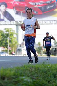 BIB: 042050
                            <button type="button" onclick="openModal(3828748)" class="btn btn-primary btn-sm float-right btn-popup" data-toggle="modal" data-target=".modal-high-quality">
                        <i class="fas fa-shopping-cart"></i> Add to Cart
                    </button>
                                            <button type="button" onclick="isThisMe(3828748, true)" class="btn btn-success btn-sm float-right btn-popup btn-isme hidden" data-toggle="tooltip" data-placement="bottom" title="นี่คือรูปของคุณใช่ไหม คลิกที่นี่เพื่อเอาเข้าอัลบั้ม">
                        <i class="fas fa-plus"></i> Add to album
                    </button>
                    <button type="button" onclick="isThisMe(3828748, false)" class="btn btn-warning btn-sm float-right btn-popup btn-isnotme hidden">
                        <i class="fas fa-ban"></i> Remove from album
                    </button>