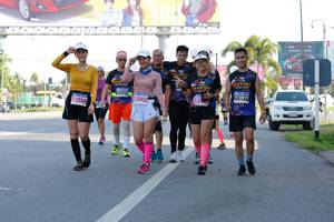 BIB: 22452
                            <button type="button" onclick="openModal(3828955)" class="btn btn-primary btn-sm float-right btn-popup" data-toggle="modal" data-target=".modal-high-quality">
                        <i class="fas fa-shopping-cart"></i> Add to Cart
                    </button>
                                            <button type="button" onclick="isThisMe(3828955, true)" class="btn btn-success btn-sm float-right btn-popup btn-isme hidden" data-toggle="tooltip" data-placement="bottom" title="นี่คือรูปของคุณใช่ไหม คลิกที่นี่เพื่อเอาเข้าอัลบั้ม">
                        <i class="fas fa-plus"></i> Add to album
                    </button>
                    <button type="button" onclick="isThisMe(3828955, false)" class="btn btn-warning btn-sm float-right btn-popup btn-isnotme hidden">
                        <i class="fas fa-ban"></i> Remove from album
                    </button>