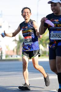 BIB: 201, 21225, 41091
                            <button type="button" onclick="openModal(3827871)" class="btn btn-primary btn-sm float-right btn-popup" data-toggle="modal" data-target=".modal-high-quality">
                        <i class="fas fa-shopping-cart"></i> Add to Cart
                    </button>
                                            <button type="button" onclick="isThisMe(3827871, true)" class="btn btn-success btn-sm float-right btn-popup btn-isme hidden" data-toggle="tooltip" data-placement="bottom" title="นี่คือรูปของคุณใช่ไหม คลิกที่นี่เพื่อเอาเข้าอัลบั้ม">
                        <i class="fas fa-plus"></i> Add to album
                    </button>
                    <button type="button" onclick="isThisMe(3827871, false)" class="btn btn-warning btn-sm float-right btn-popup btn-isnotme hidden">
                        <i class="fas fa-ban"></i> Remove from album
                    </button>